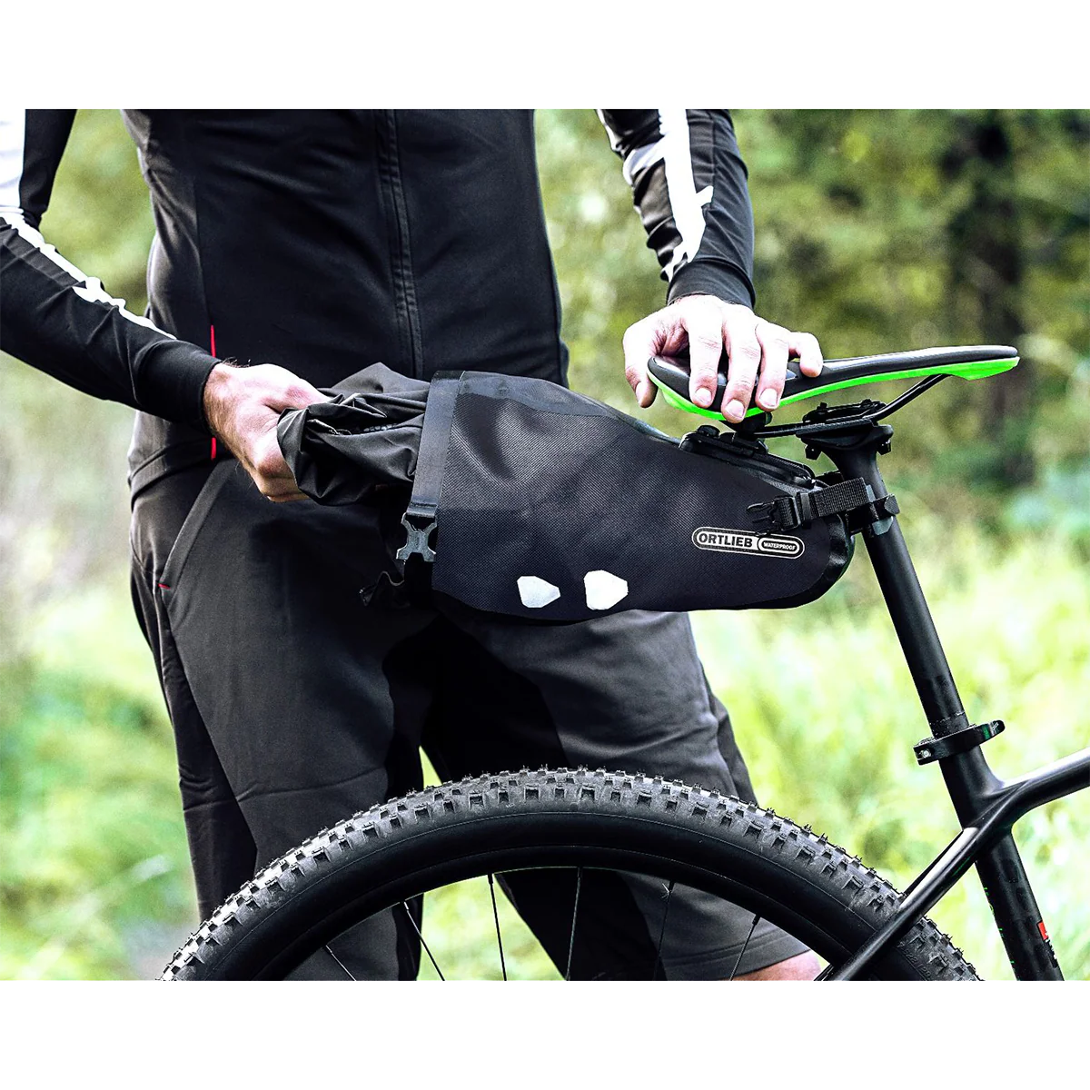 Saddle-Bag Two 4.1L - Black - Image 2