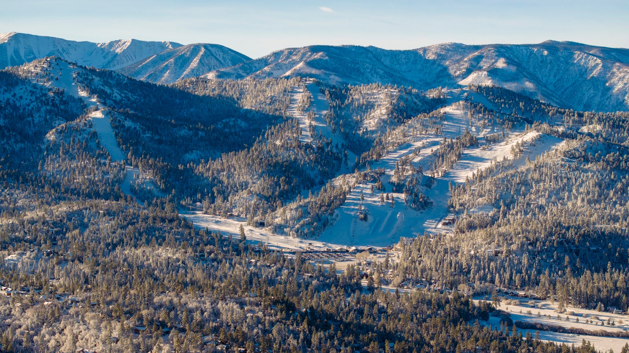 Snow Summit Ski Bus - Image 13