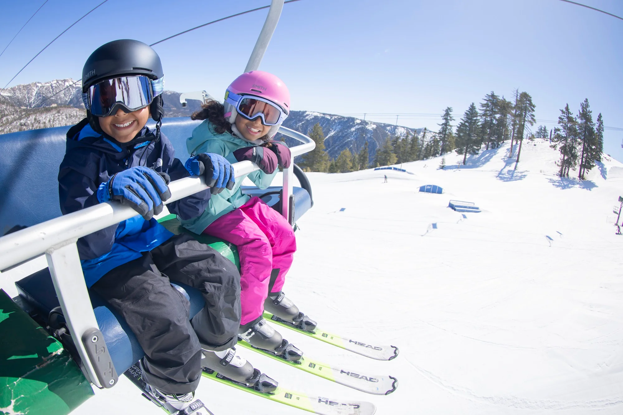Snow Summit Ski Bus - Image 19