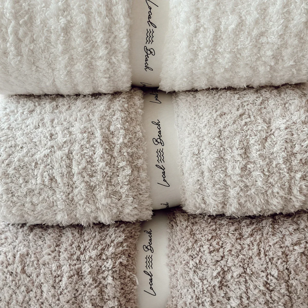 Solid Ribbed Luxe Home Blanket - Image 6